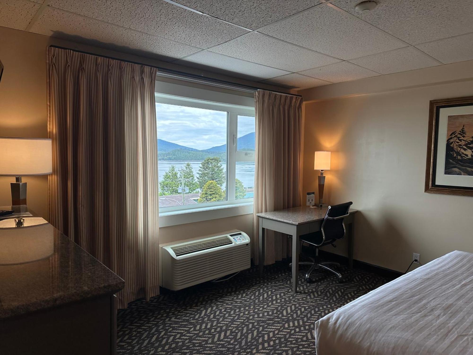 Prestige Oceanview Hotel Prince Rupert Kültér fotó
